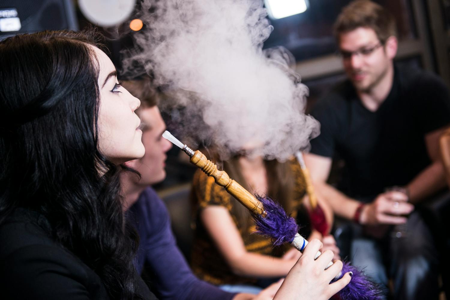 Fumer la chicha : aussi nocif que la cigarette pour la santé