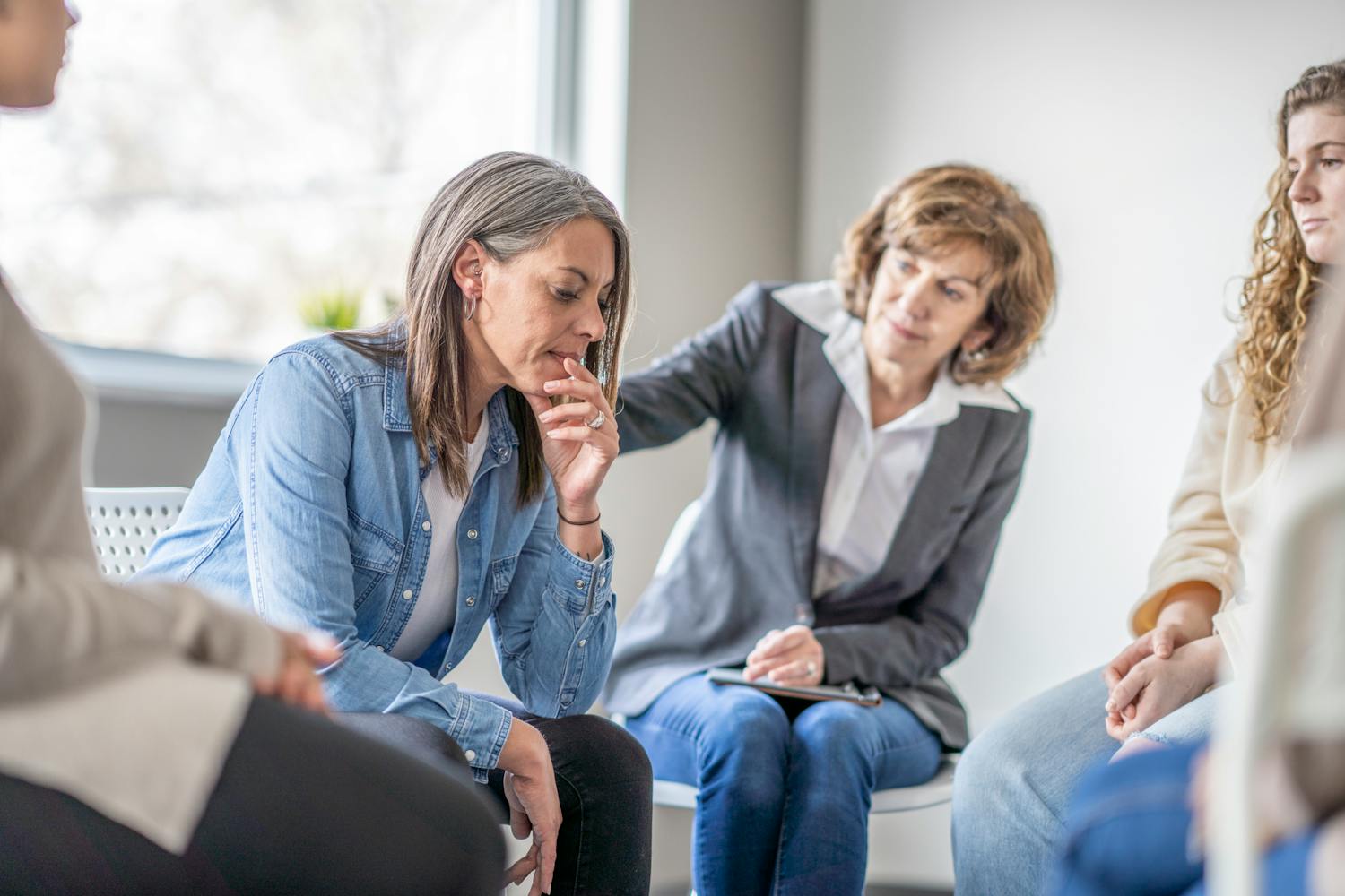 Proche aidant : pourquoi rejoindre un groupe de parole ?